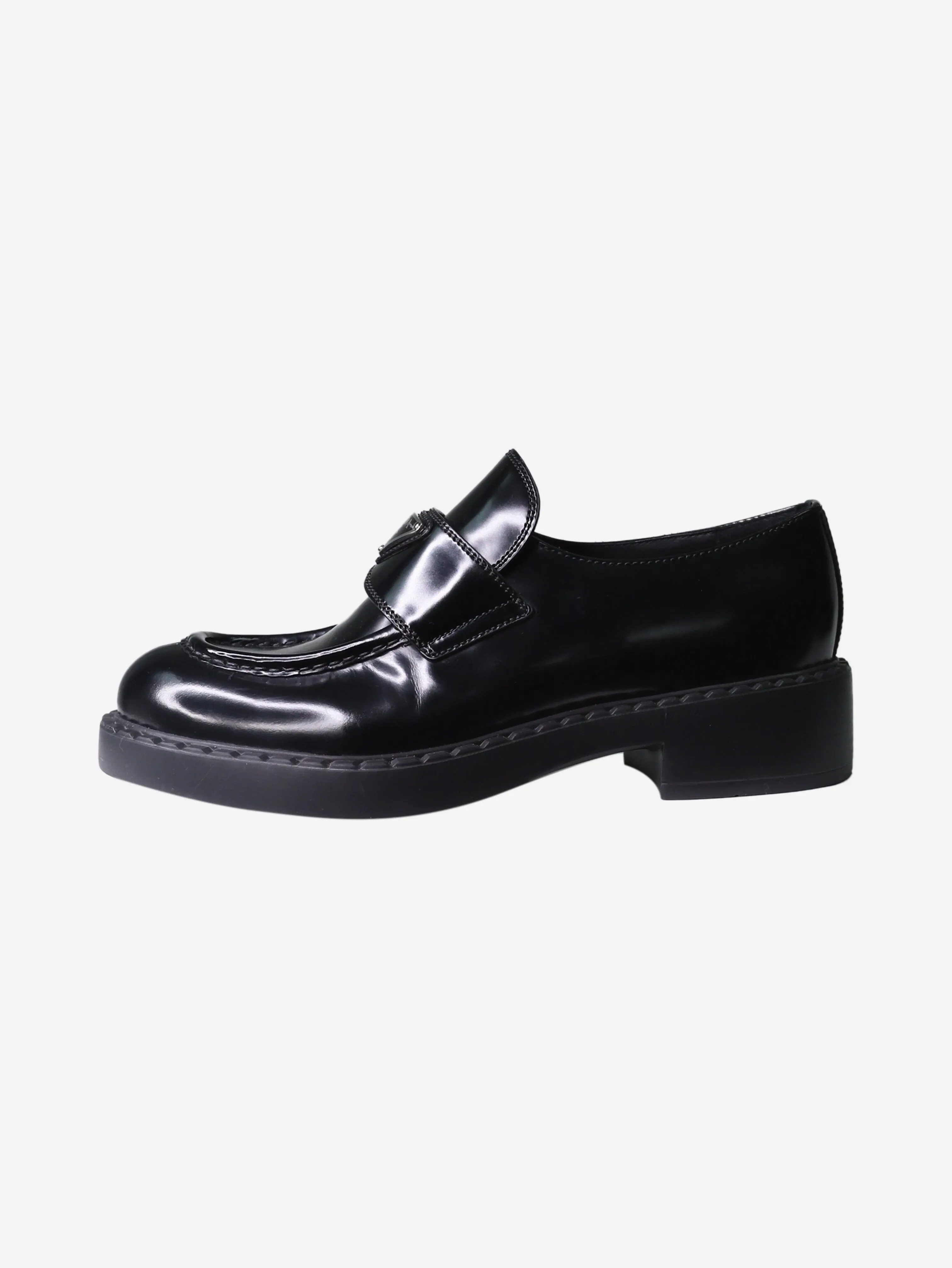 Black branded loafers - size EU 39.5