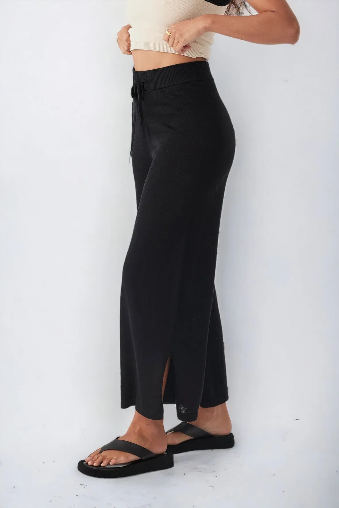 Brie Pant | Black