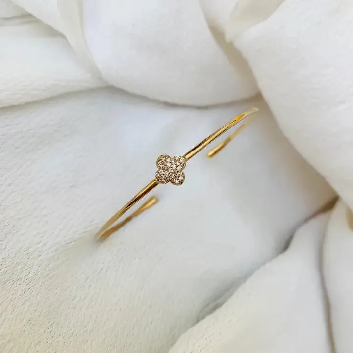 Charlotte Bangle - Clover White Zircons