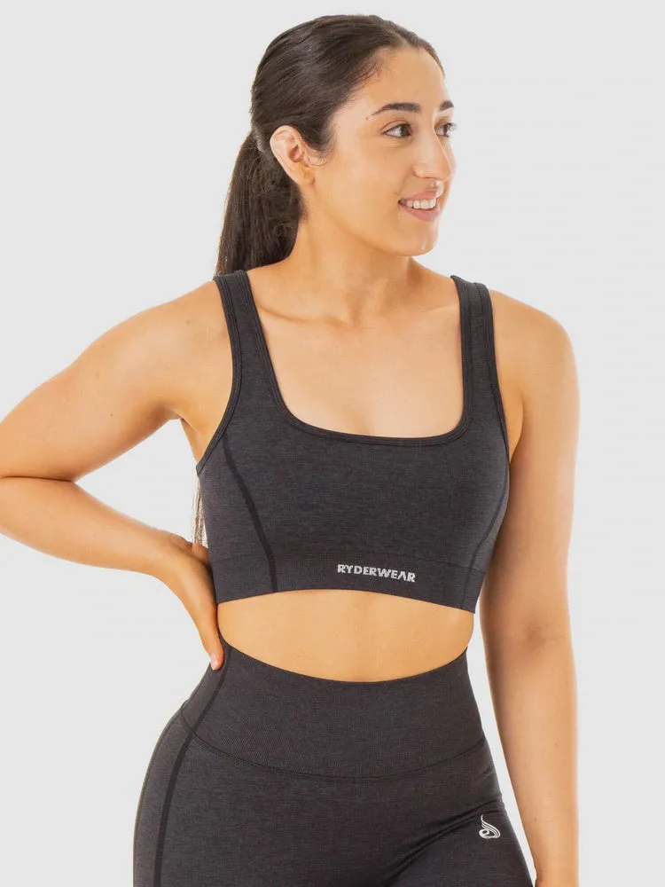 ENHANCE SEAMLESS SPORTS BRA BLACK