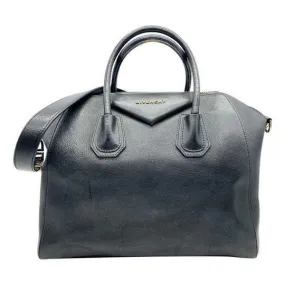 Givenchy Sugar Goatskin Medium Antigona Black Leather Shoulder Bag