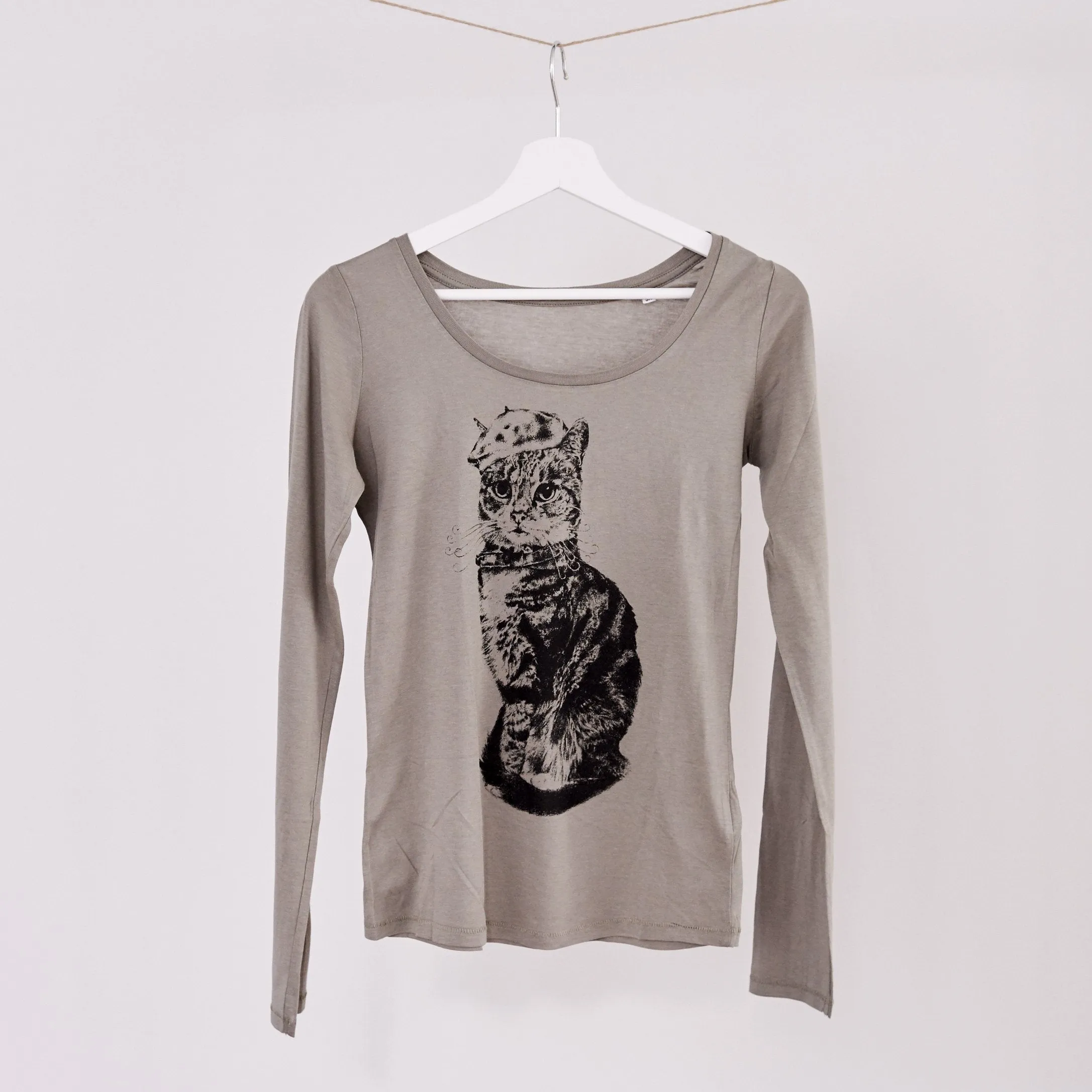 Long Sleeved T-shirt - Monsieur Bartholomew