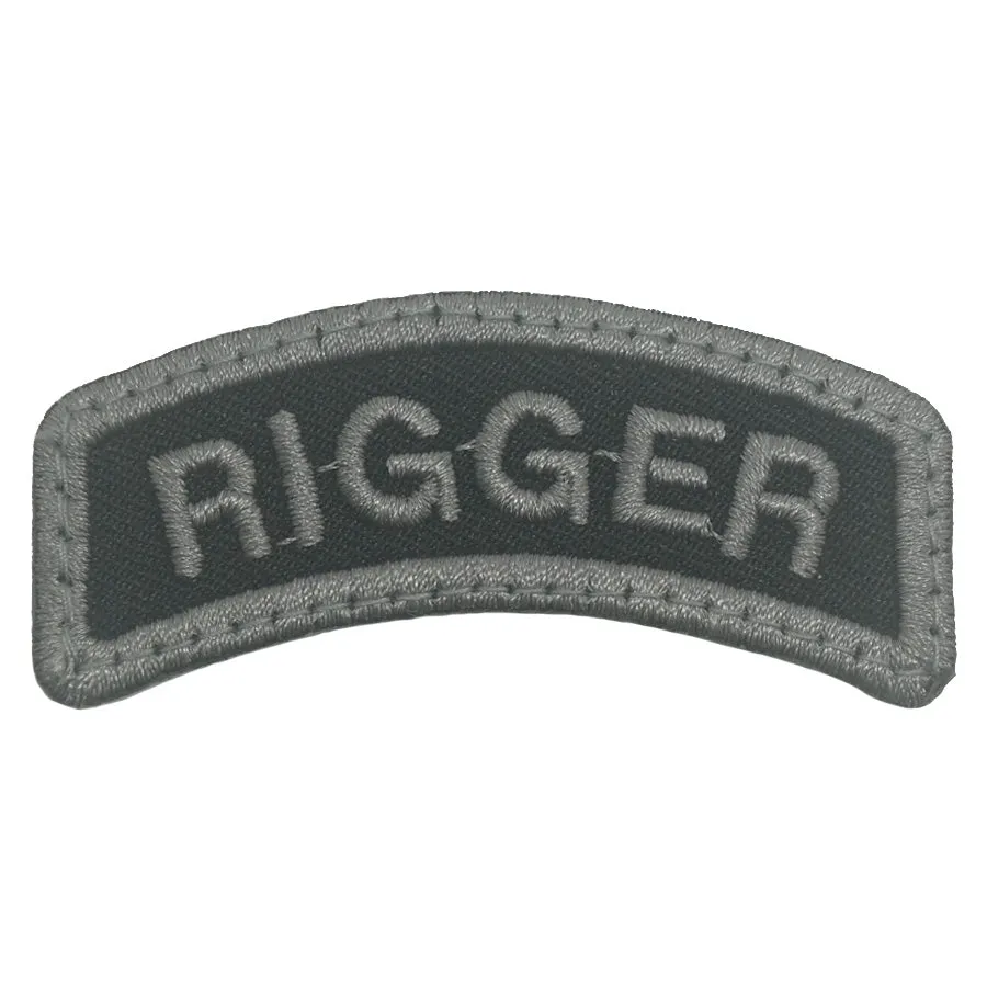 RIGGER TAB - BLACK FOLIAGE