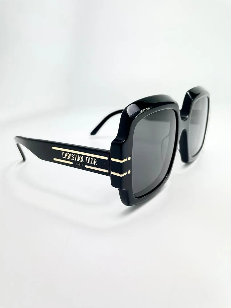 Signature S1U Black Square Oversized Sunglasses 10A0 *355 22 140