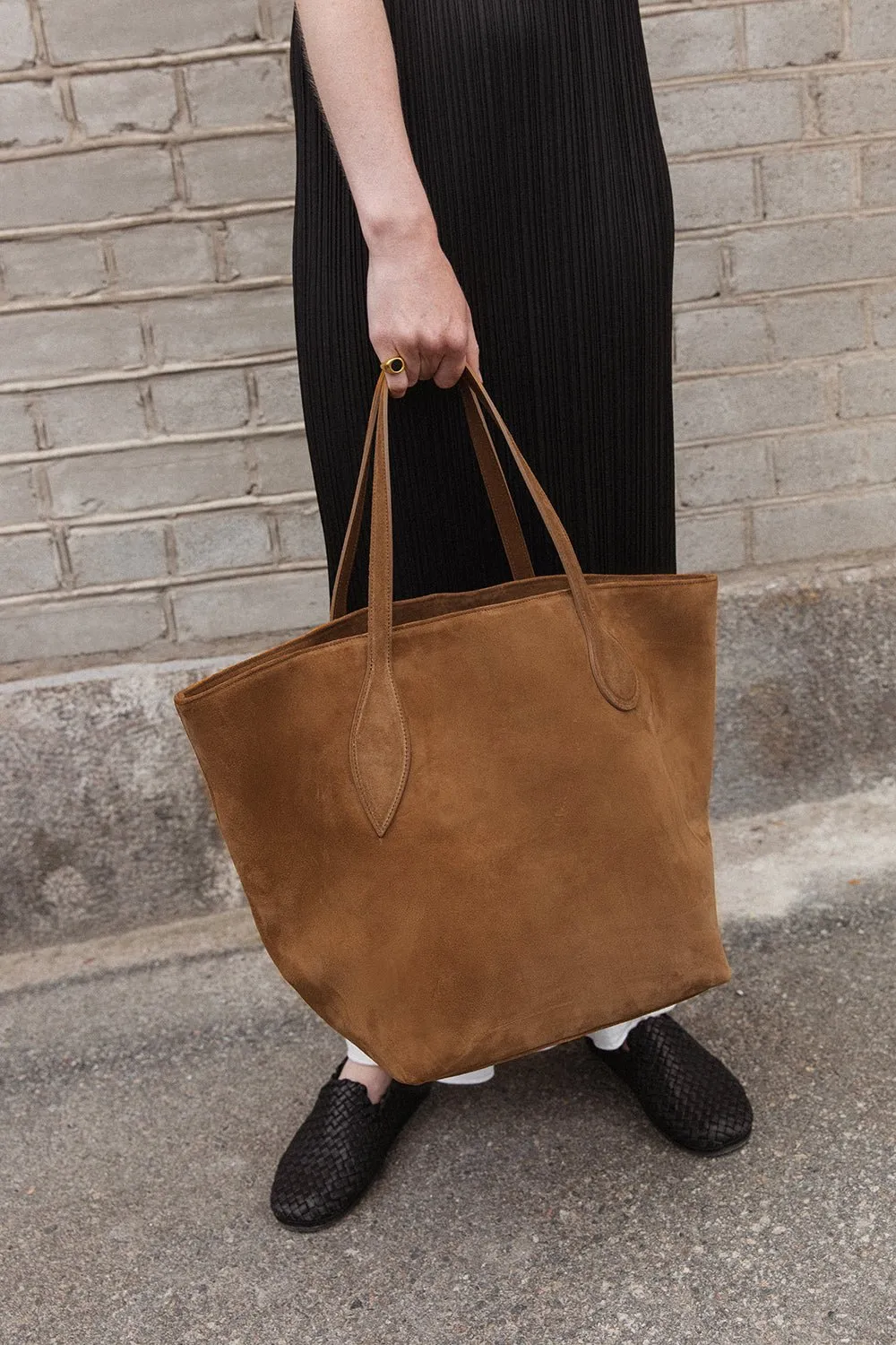 Sprout Tote Rhum Suede